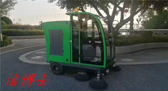 電動(dòng)掃地車(chē)